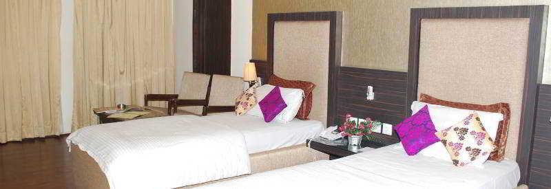 היידראבד Hotel Mandakini Jaya International מראה חיצוני תמונה