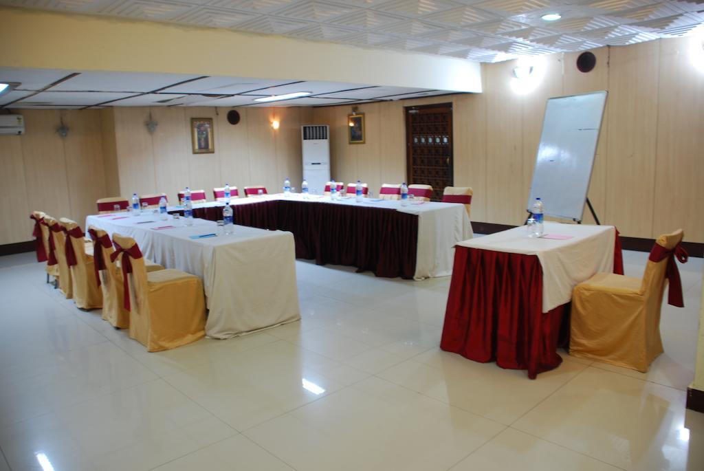 היידראבד Hotel Mandakini Jaya International מראה חיצוני תמונה